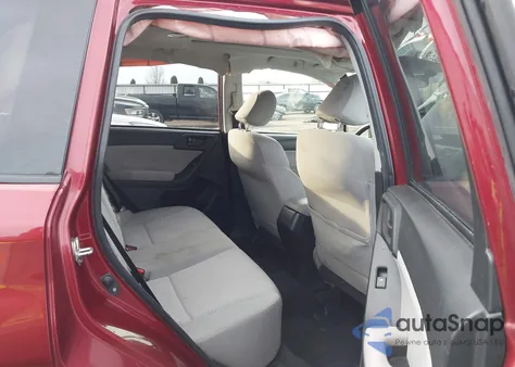 2014 Subaru Forester 2.5I Premium z USA, uszkodzony, nr VIN JF2SJAEC0EH467041